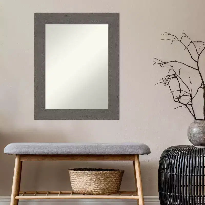 Miroir mural de salle de bain gris en planches rustiques sans biseau 24" x 30" - Rectangle, cadre en polystyrène