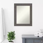 Miroir mural de salle de bain gris en planches rustiques sans biseau 24" x 30" - Rectangle, cadre en polystyrène