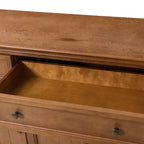 Buffet traditionnel de 147 cm de large à 3 tiroirs avec pieds en bois massif
