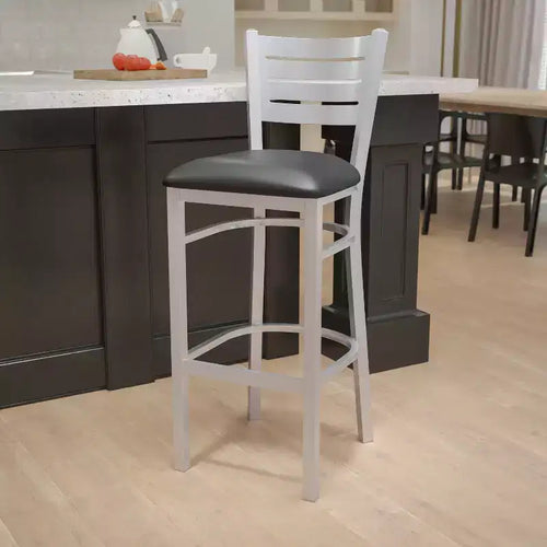 Lot de 2 tabourets de bar en métal avec dossier à lattes, couleur argent