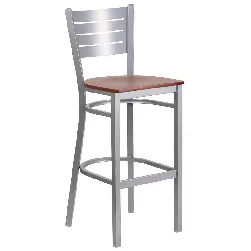 Lot de 2 tabourets de bar en métal avec dossier à lattes, couleur argent