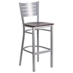 Lot de 2 tabourets de bar en métal avec dossier à lattes, couleur argent