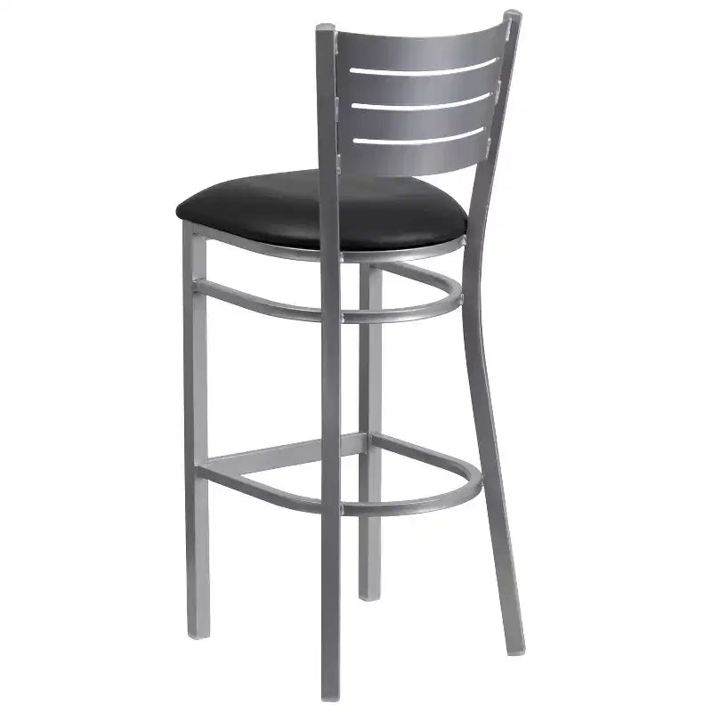 Lot de 2 tabourets de bar en métal avec dossier à lattes, couleur argent