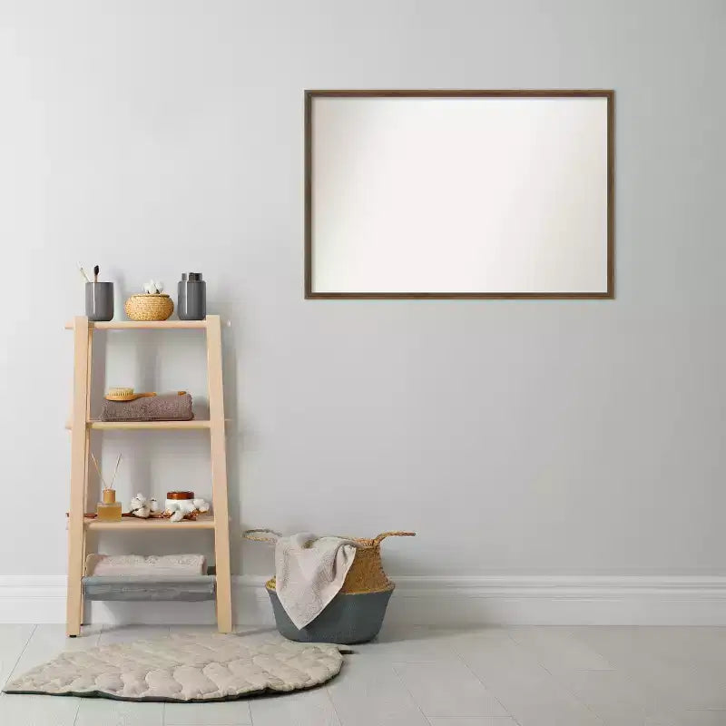 Miroir mural de salle de bain en bois bronze clair non biseauté 25 x 37 po
