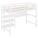 Lit mezzanine en bois avec étagères, bureau et tableau d'écriture