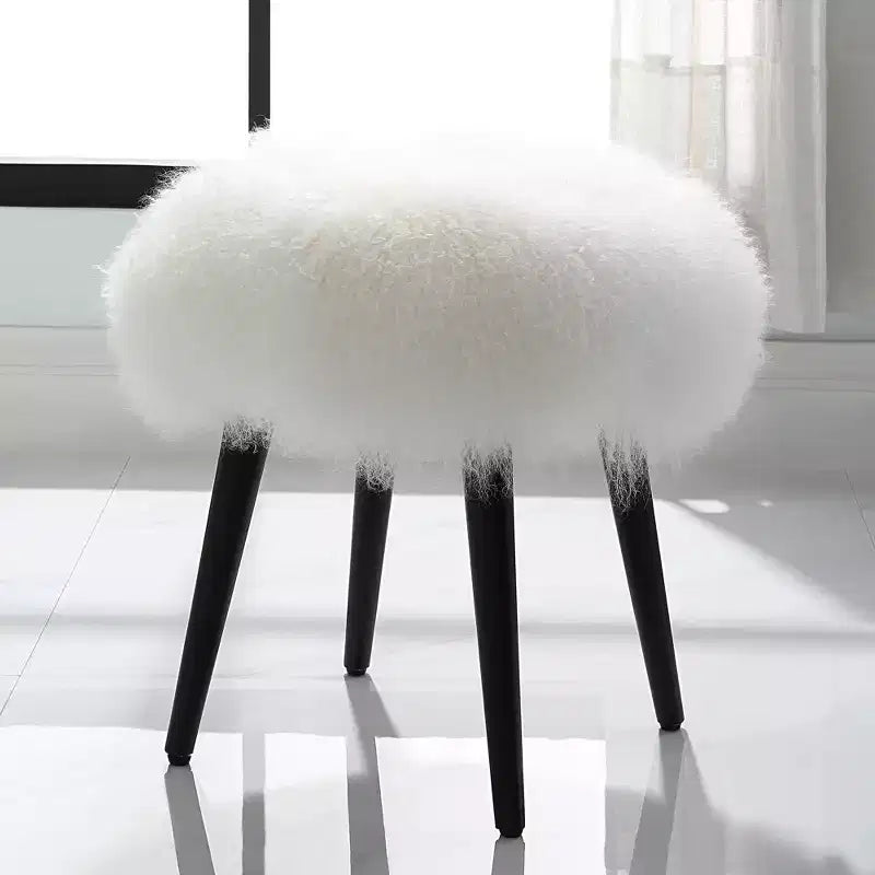 Tabouret d'appoint rond en peau de mouton blanche - Pieds coniques en bois noir