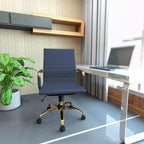 Chaise de bureau sans accoudoirs - Similicuir nervuré, piètement en métal doré, pivotante et inclinable